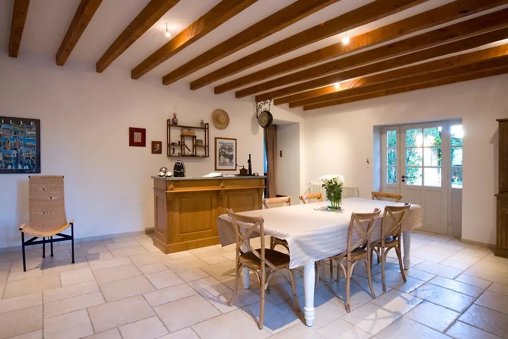 B&B La Cerisaie Francheleins 2*,  Frankrijk