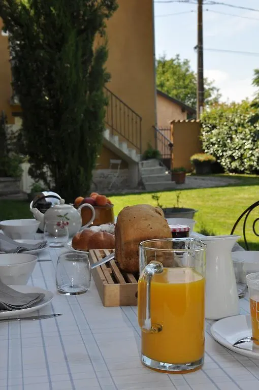 B&B La Cerisaie Francheleins